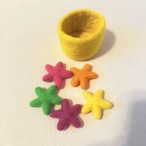 Lovevery Felt Stars The Companion Play Kit Months 22, 23, 24 No Tweezers 5 Stars